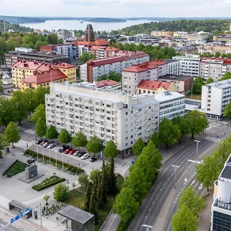 1br Next To Railway Station, Free Parking, Balcony Lahti